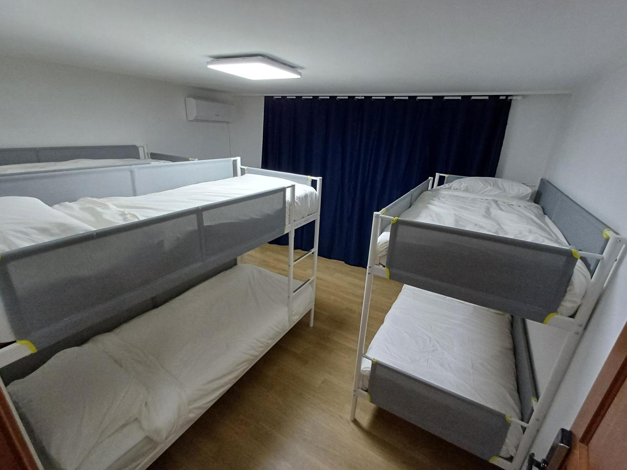 Ocean'S Guesthouse - Foreigners Only Seul Exterior foto